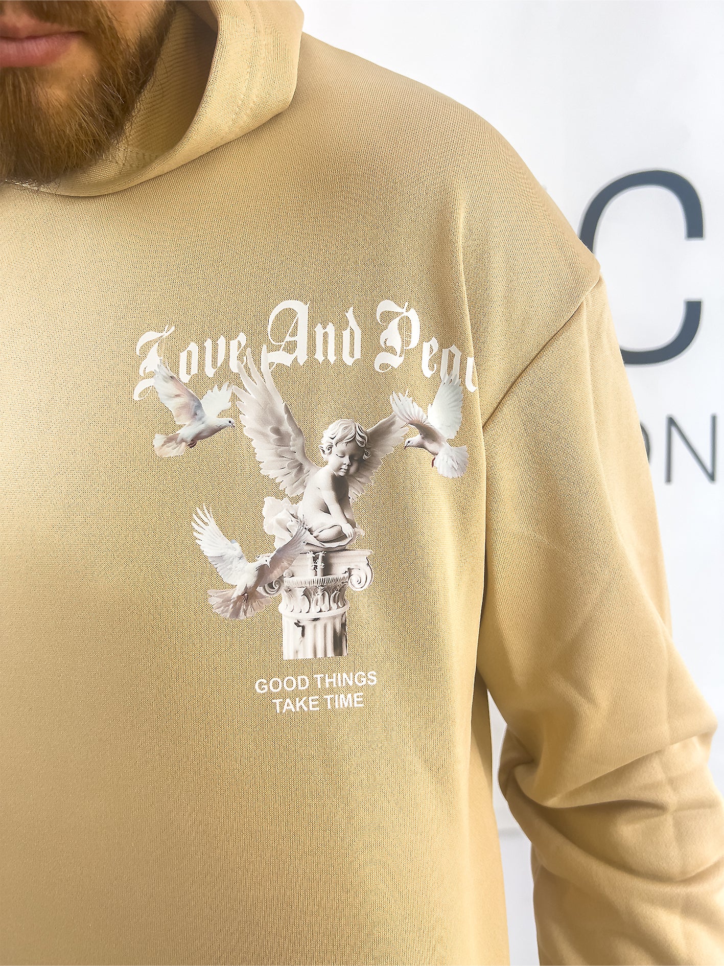 LOVE & PEACE SWEATSHIRT