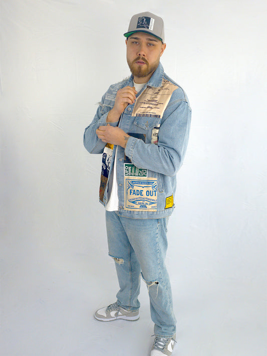 OVERSIZED JEANSJACKE MIT PATCHWORK