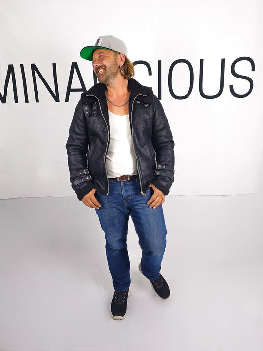 BOMBERJACKE MIT LEDERDETAILS