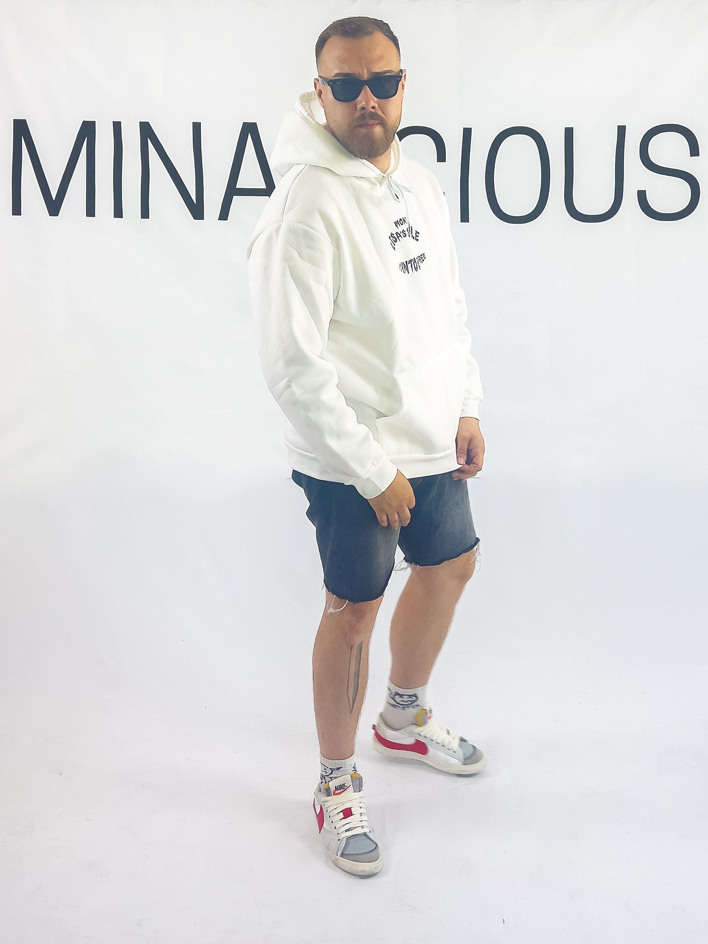 MONA LISA HOODIE